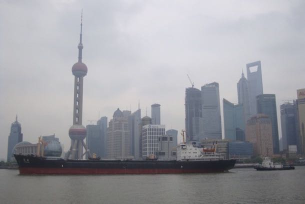 上海・黄浦江の渡船