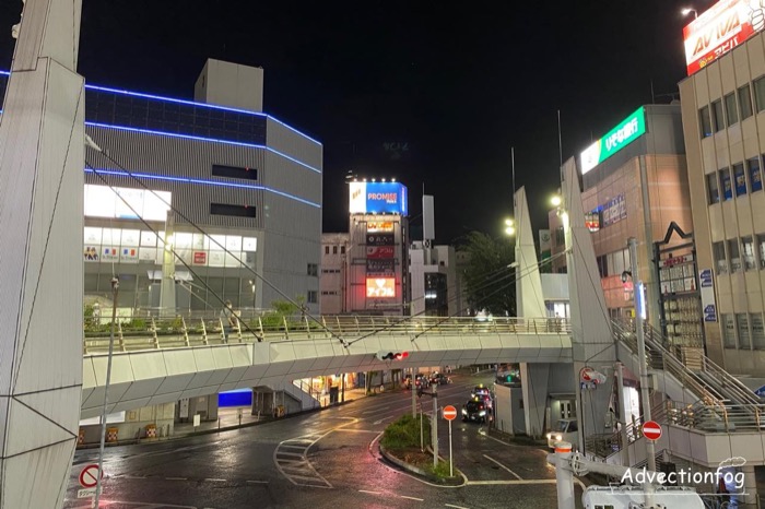 横須賀中央駅東口
